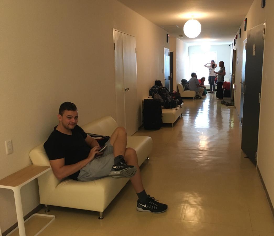 Uni Hostel Осака Экстерьер фото