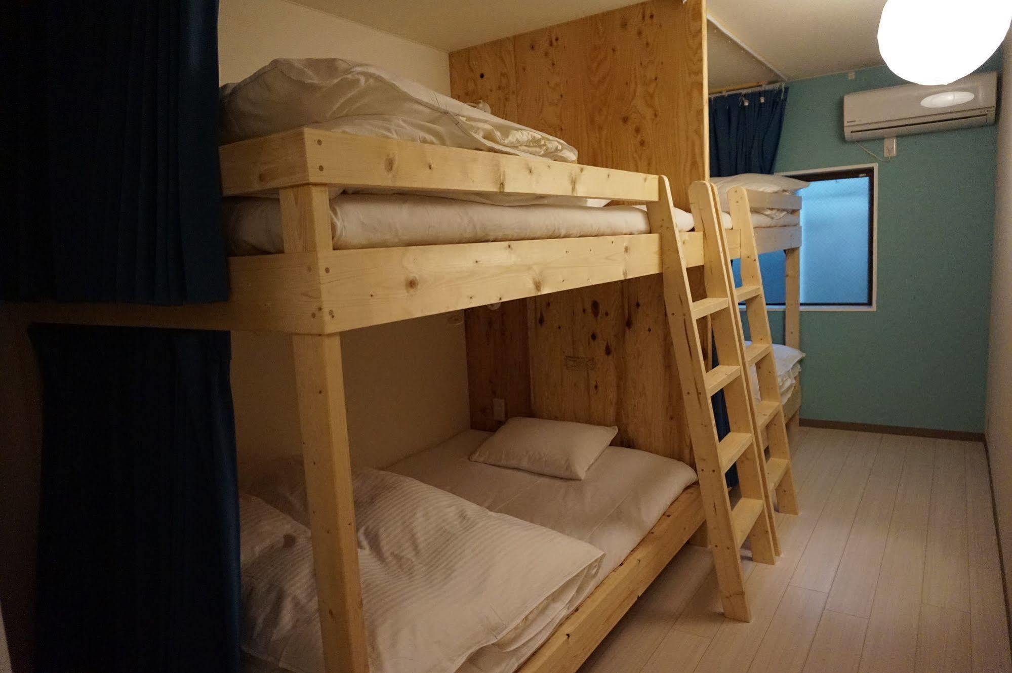 Uni Hostel Осака Экстерьер фото